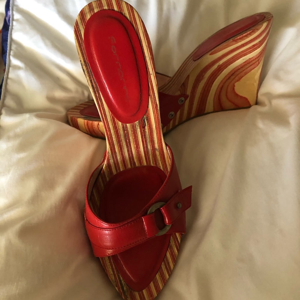Fornarina wood wedges